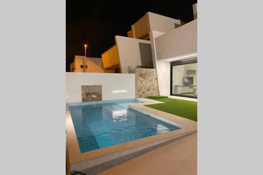 Premium Strandnaera Villa Lo Pagan -Byggd 2020 산페드로델피나타르 외부 사진