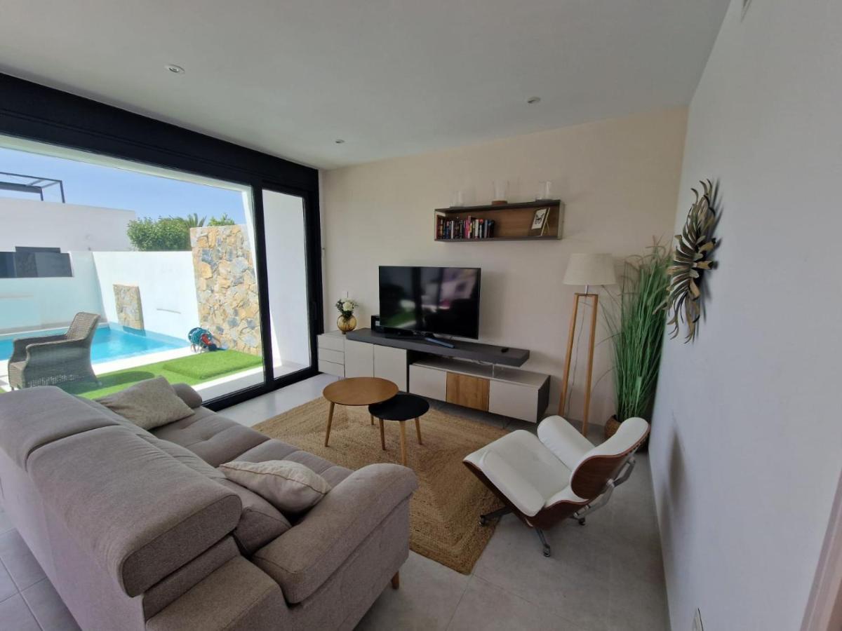 Premium Strandnaera Villa Lo Pagan -Byggd 2020 산페드로델피나타르 외부 사진